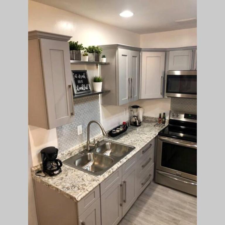 NEW 2 BEDROOM LUXURY APARTMENT -GREAT LOCATION -MODERN - Apartamento de 2 dormitorios - 49