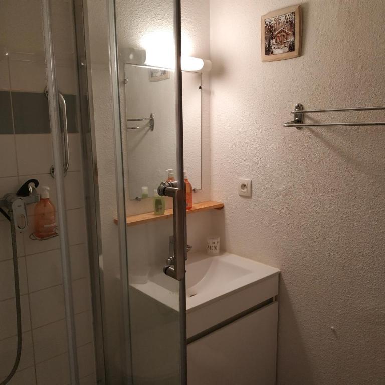 Appt 10p Wifi Confort 150m activités, pistes, commerces - Appartamento con 3 Camere da Letto - 18