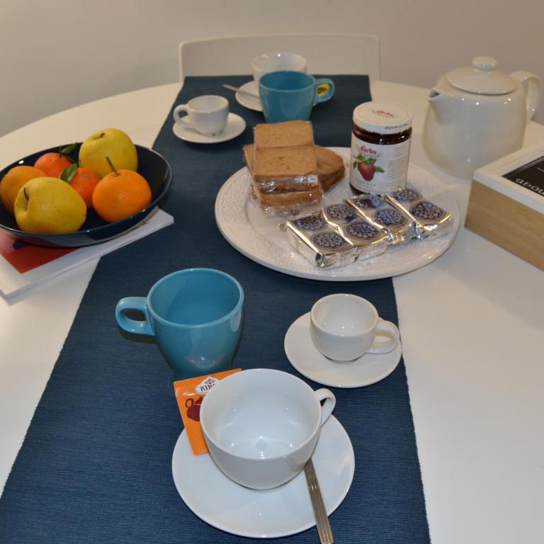 Be Blu Apartment - Apartment - 10