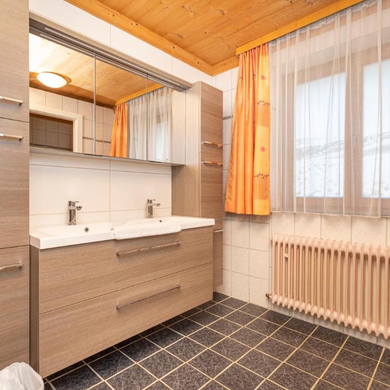 Herzerl-Chalet Appartements - Two-Bedroom Apartment - 17