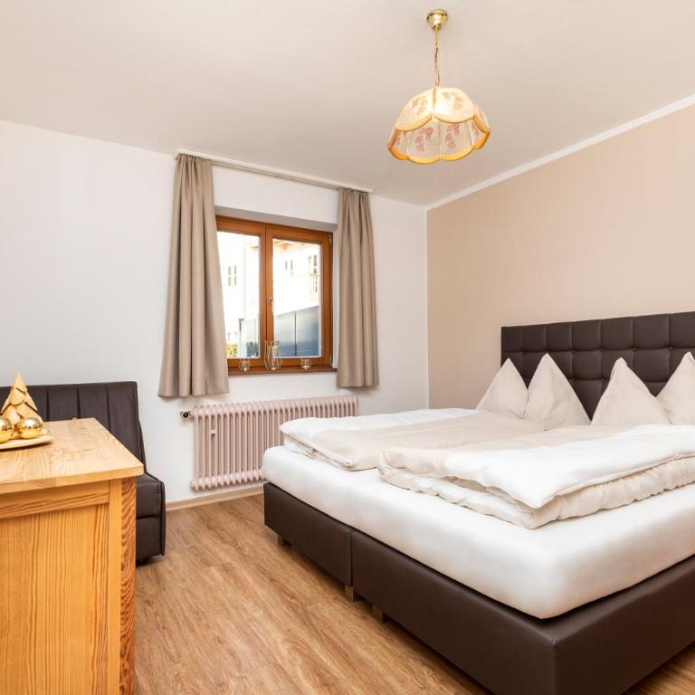 Herzerl-Chalet Appartements - Two-Bedroom Apartment - 4