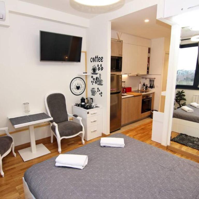 Beograd Promenada Waterfront - Deluxe Double Studio - 8