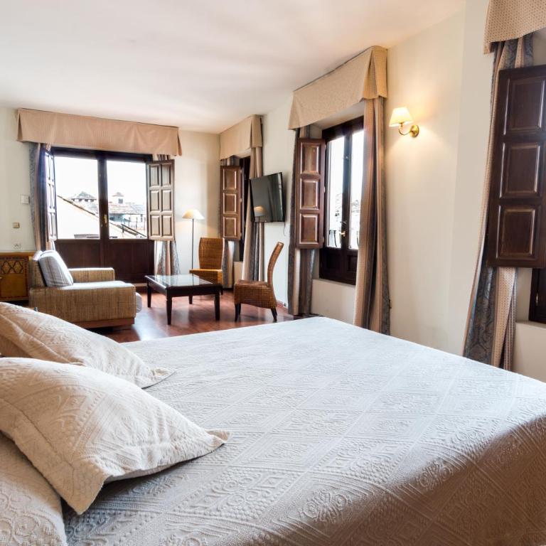 Hotel Plaza Nueva - Family Room - 3