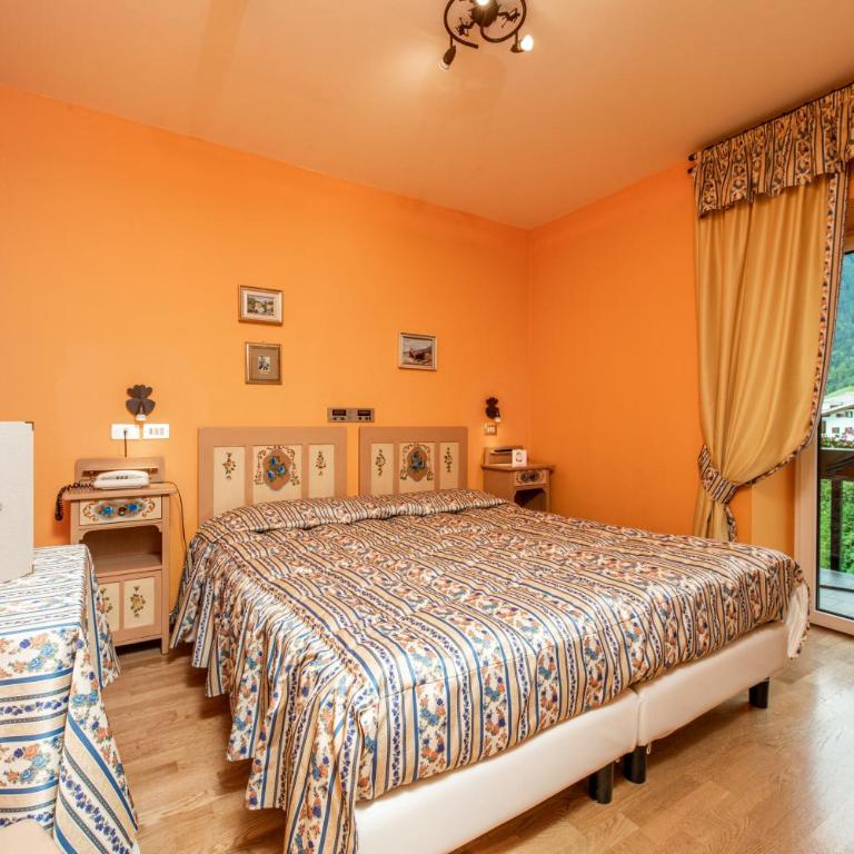 Belvedere Dolomites Flower Hotel - Camera Matrimoniale Economy - 1