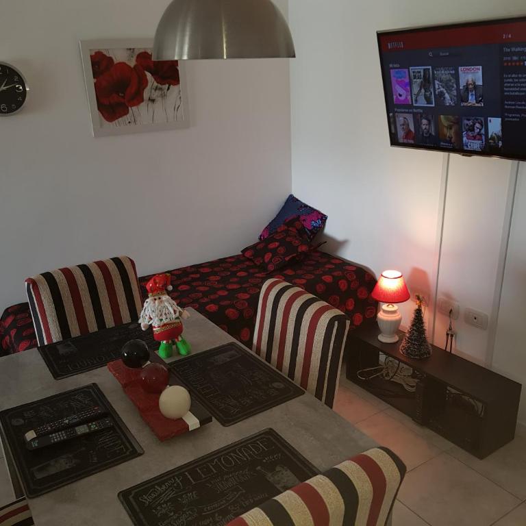 Confort Platense Monoambiente Catedral - Apartamento con balcón - 42
