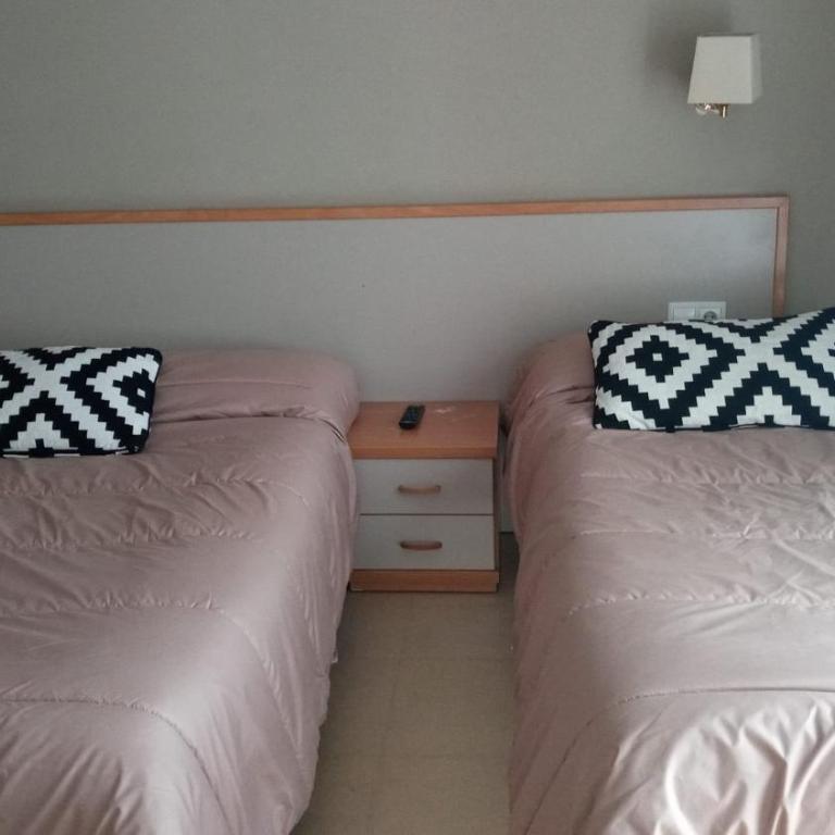 Hotel Cosmos Tarragona - Habitación Triple con balcón - 2