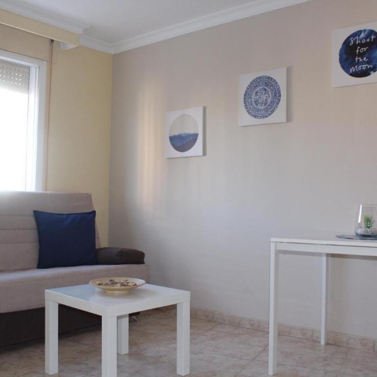 Nice and New Studio with balcony close to the city 2ºB - One-Bedroom Apartment - 7