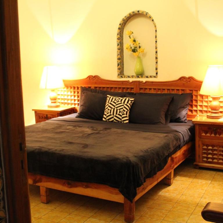 Home Sweet Home - Double Room with Shared Bathroom - 6