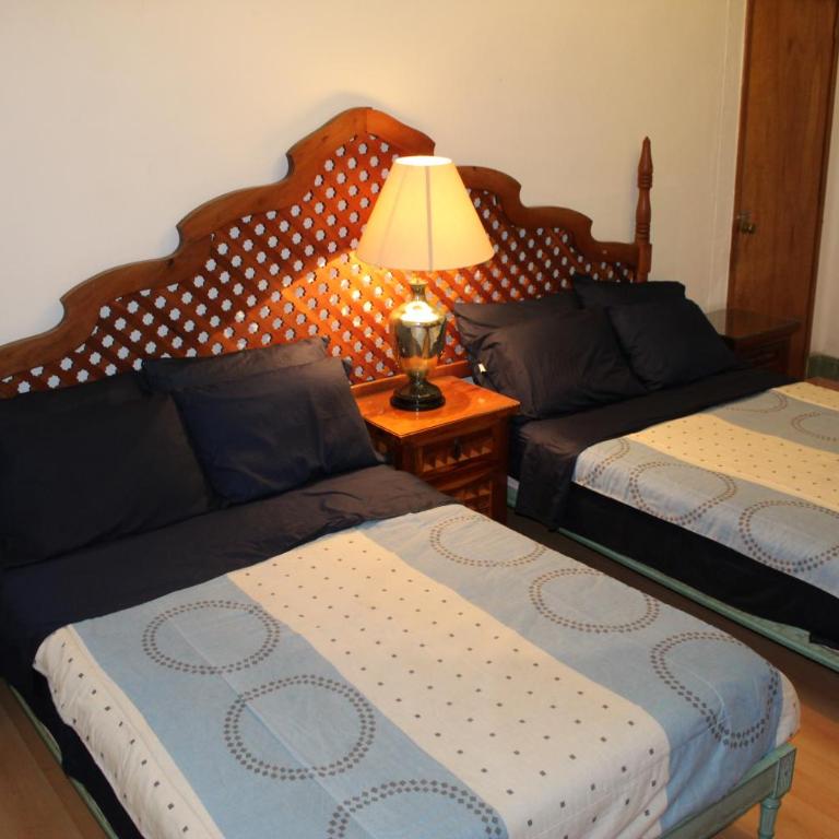 Home Sweet Home - Quadruple Room with Private Bathroom - 14