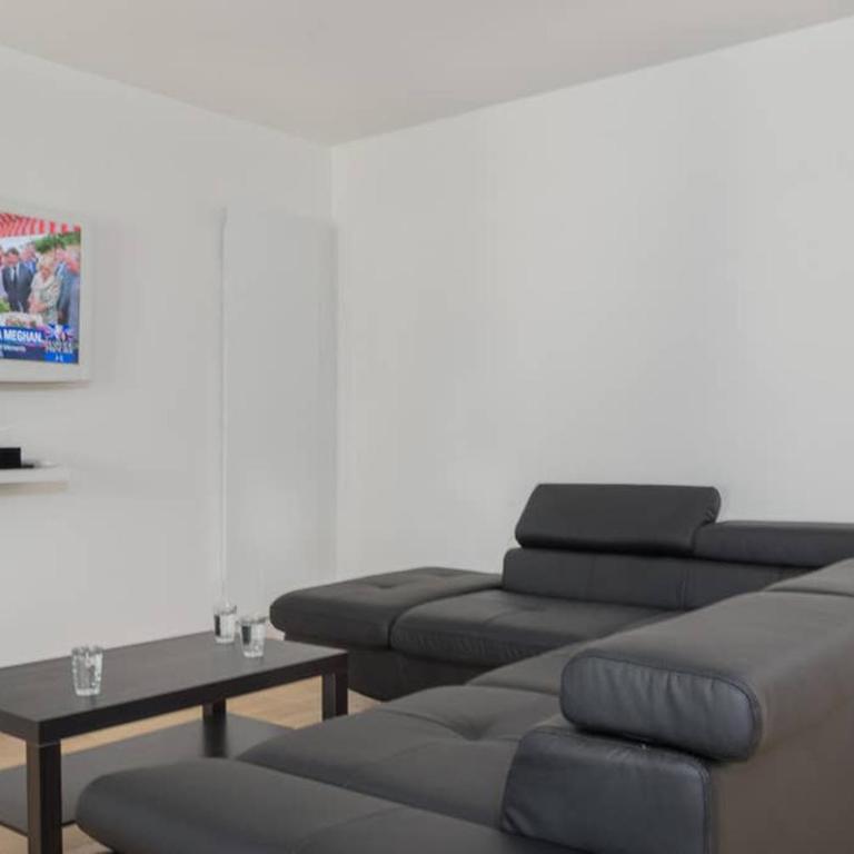 LOVELY APARTMENT CLOSE TO A BIG SHOPPING MALL - Apartment mit 2 Schlafzimmern - 7