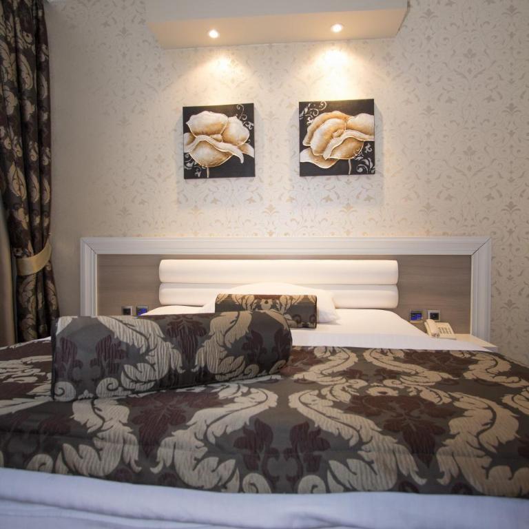 Hotel Talija - Deluks Dvokrevetna Soba sa Bračnim Krevetom - 3