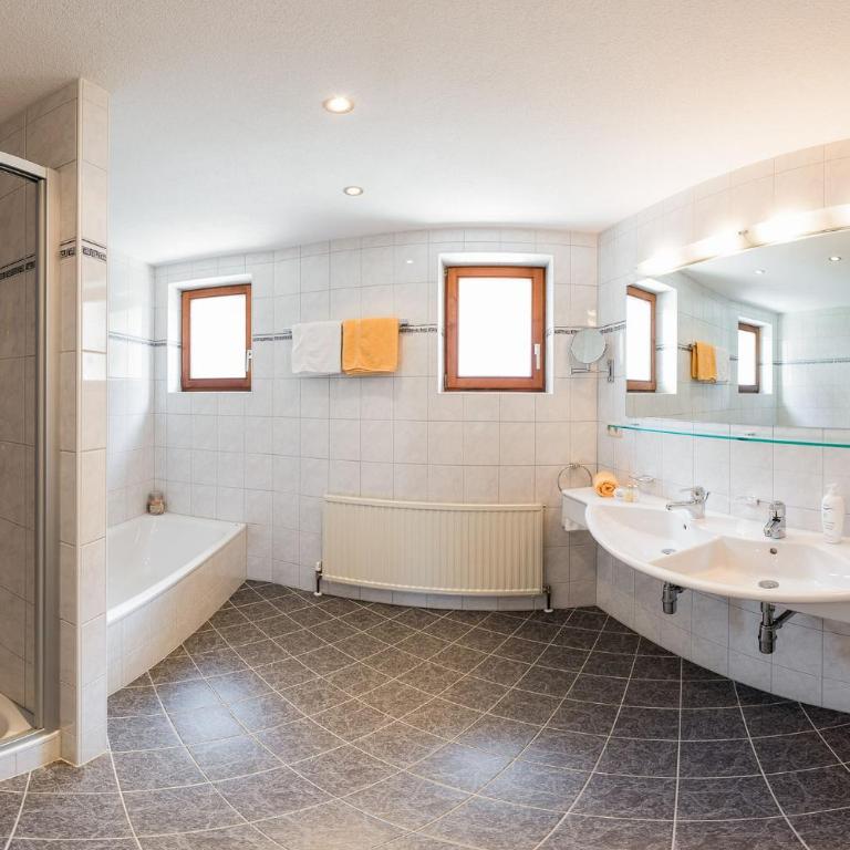 Ferienwohnungen am Matinesweg - Appartement 1 Chambre avec Balcon - 5