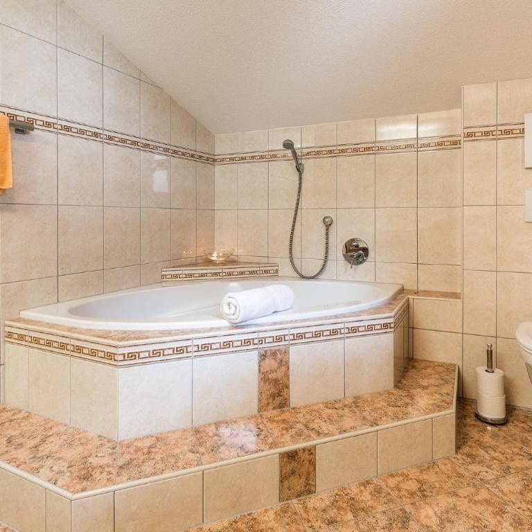 Ferienwohnungen am Matinesweg - Appartement 2 Chambres avec Balcon - 11