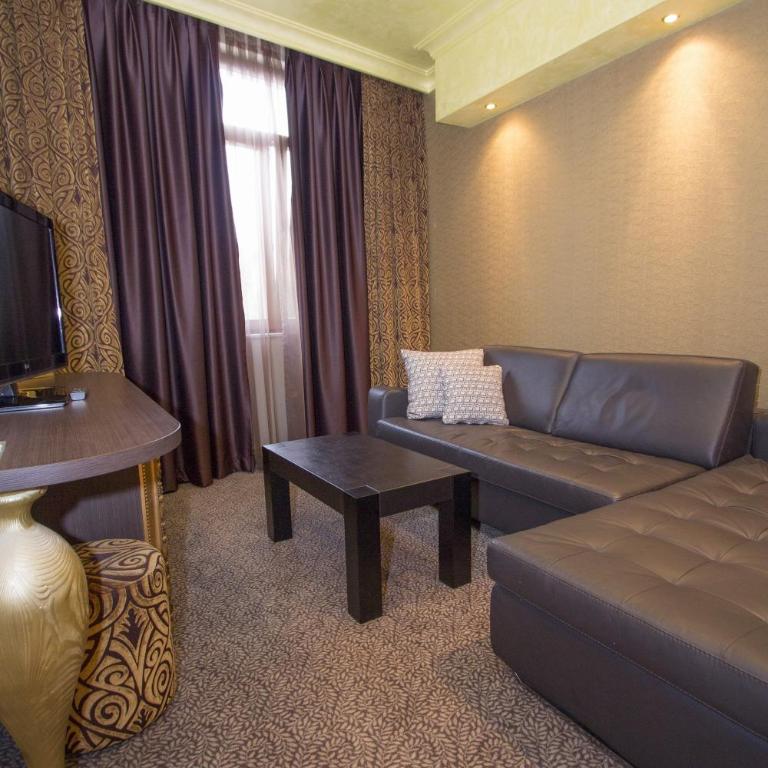 Hotel Talija - Deluks Apartman Tipa "Suite" sa 1 Spavaćom Sobom - 6