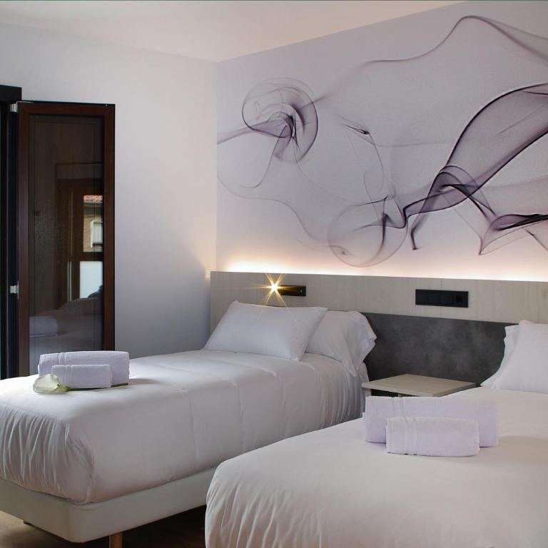 Hotel NERU con Encanto - Habitación Doble Deluxe con balcón - 1 o 2 camas - 4