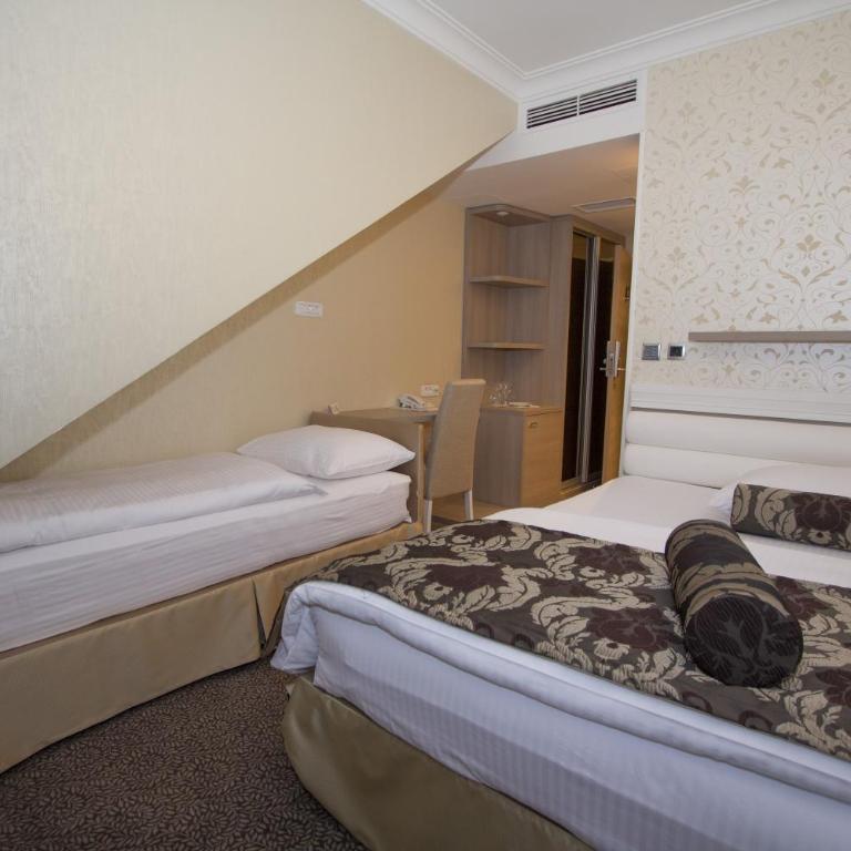 Hotel Talija - Deluks Dvokrevetna Soba sa Zasebnim Krevetima - 4