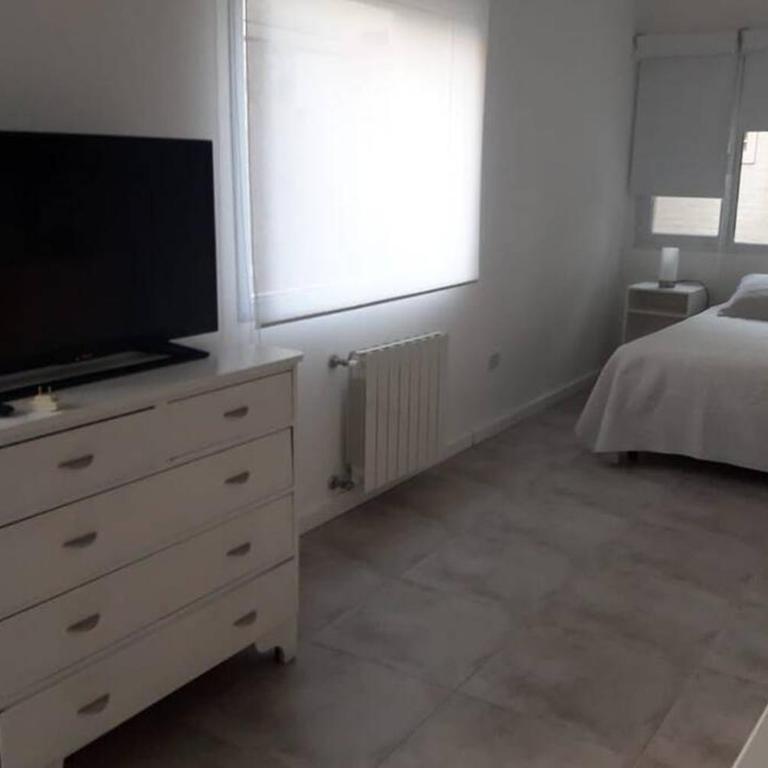 Hojarasca - Estudio con cama extragrande y sofá cama - 4