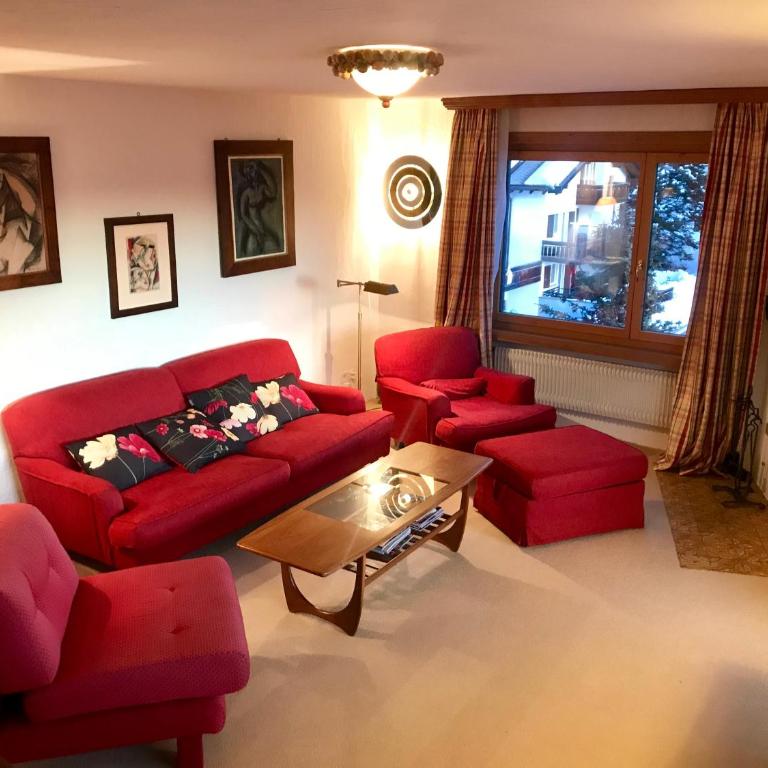 Apartments Chesa Guardaval - Großes Apartment mit 2 Schlafzimmern und einem Balkon - 1