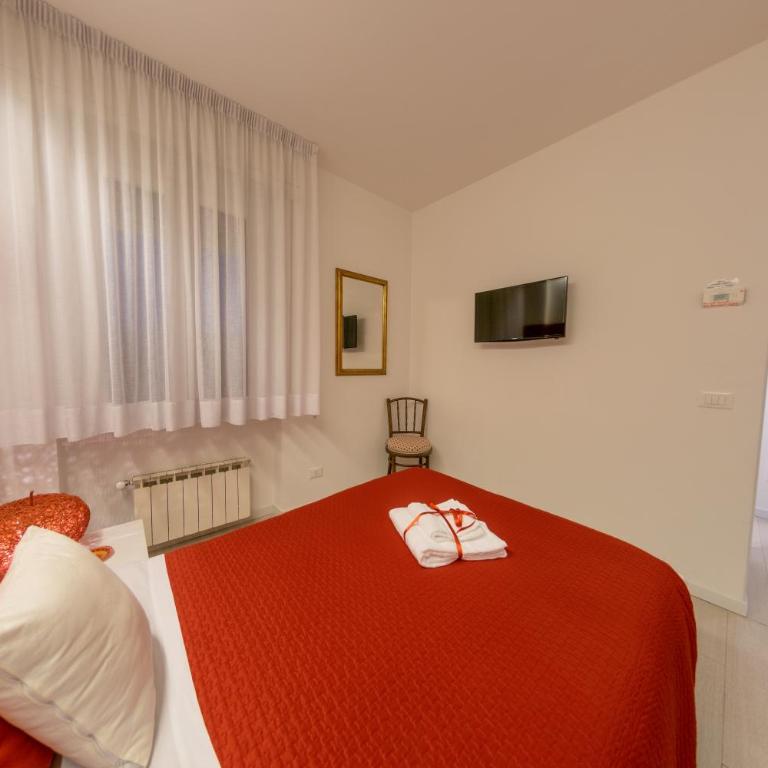 Marconi Rooms 1, 2, 3 Casa Stella - Camera Singola con Bagno Privato e Cucina in Comune - 5