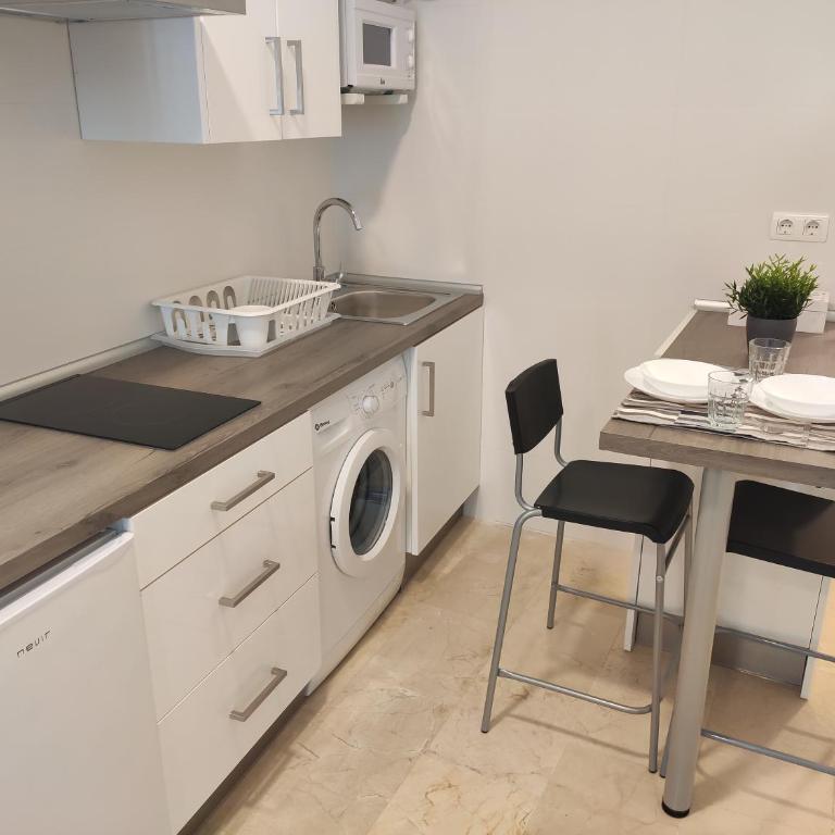 Malaka Apartment City Centre - One-Bedroom Apartment - 11