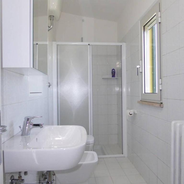 Casa Vacanze BELLAVISTA - Casa con 4 camere da letto - 8