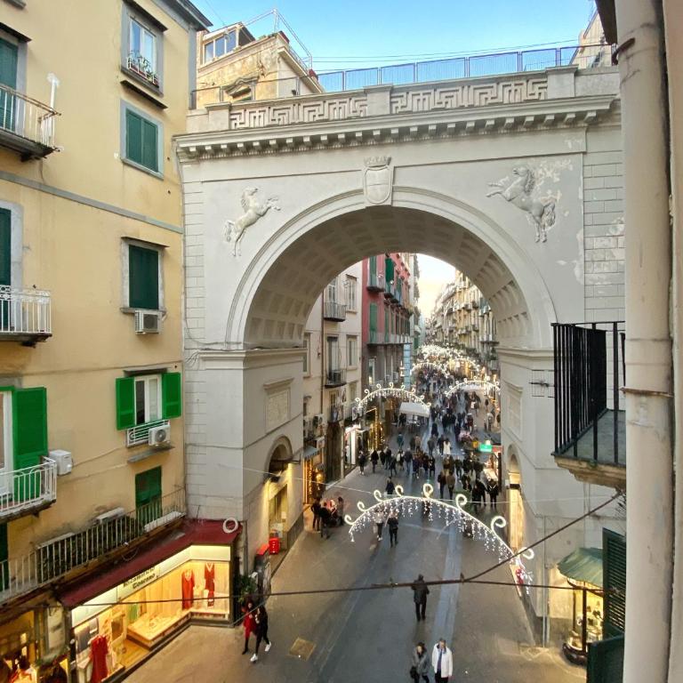 NAPOLIFOREVER ELEGANT APARTMENT Casa Vacanze a Chiaia CENTRO - Appartamento con 2 Camere da Letto - 47