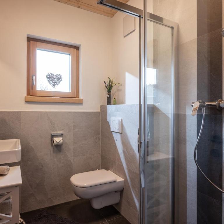 Alpenchalet "DAHOAM" - Apartment mit 3 Schlafzimmern - 11