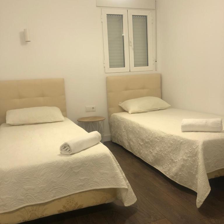 apartamento con vista al mar - Three-Bedroom Apartment - 23