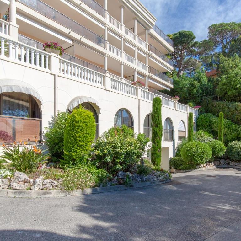 Cozy studio with sea view, swimming pool and greenery - Studio - Vue sur Mer - 16