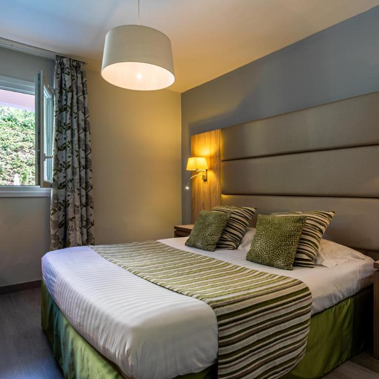 Hôtel Mireille - Chambre Double Confort - 4