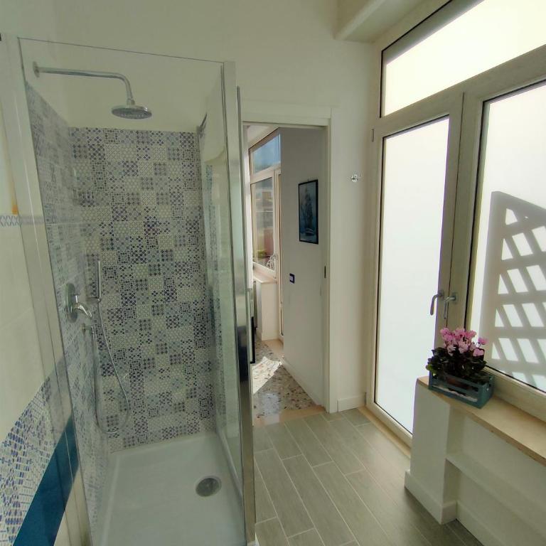 B&B Il Vialetto - Camera Matrimoniale con Bagno Privato - 25
