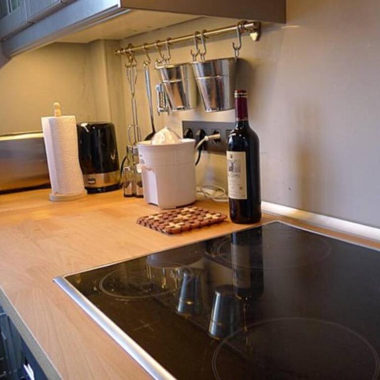 Alojamiento con piscina para grandes grupos en Real de La Barrosa - Six-Bedroom House - 16