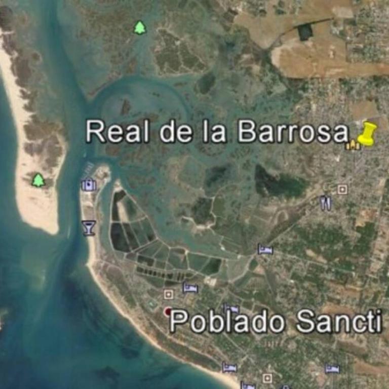 Alojamiento con piscina para grandes grupos en Real de La Barrosa - Six-Bedroom House - 34