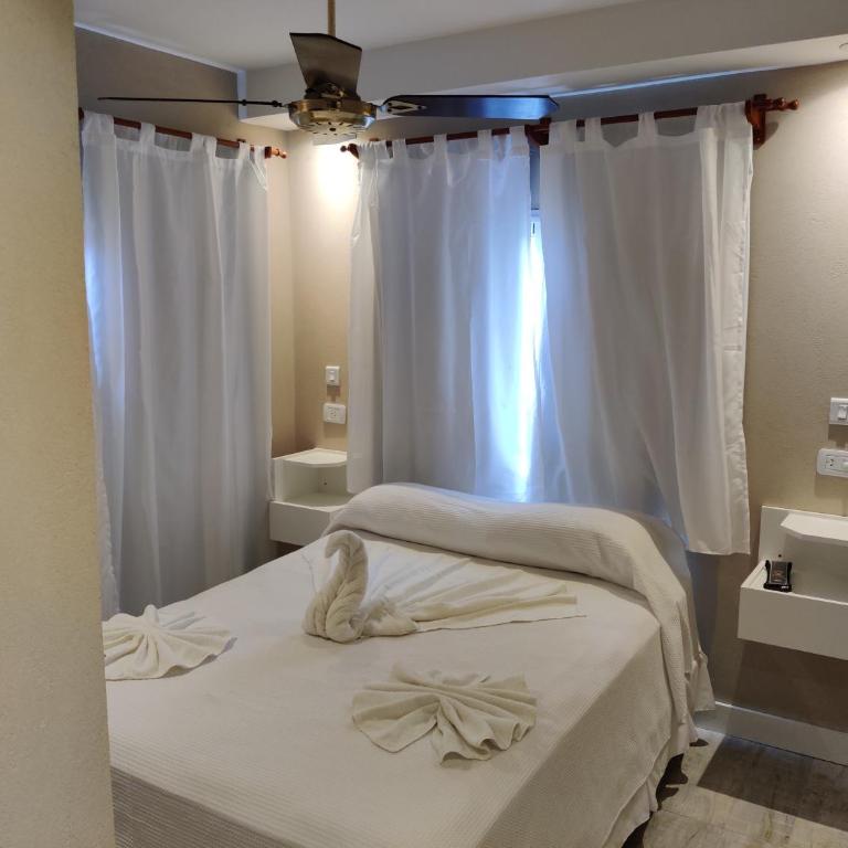 Cheval Blanc - Family Room - 1