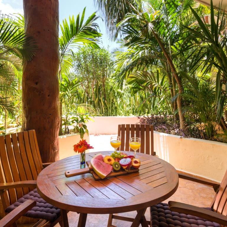 Porto Playa Condo Hotel and Beach Club - Apartamento de 2 dormitorios y 2 baños - 5