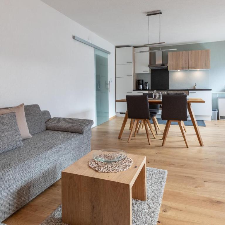 Haus am Stein - Apartment mit 3 Schlafzimmern und Balkon - 11
