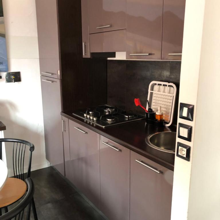 La Casa Colorata - Appartamento con 1 Camera da Letto - 14