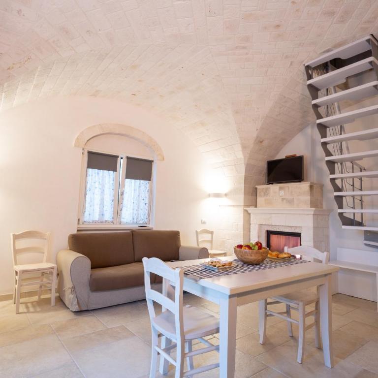Trullo dei maestri - Suite King con Vasca Idromassaggio - 21