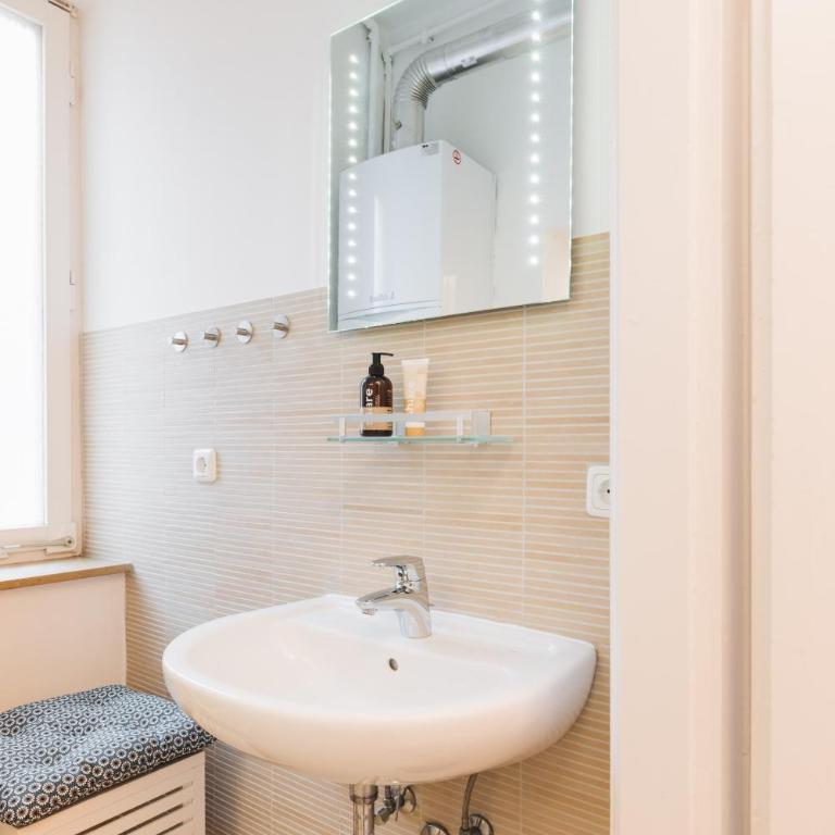 #1 AUGSBURG Altstadtjuwel - Apartment mit 1 Schlafzimmer - 24