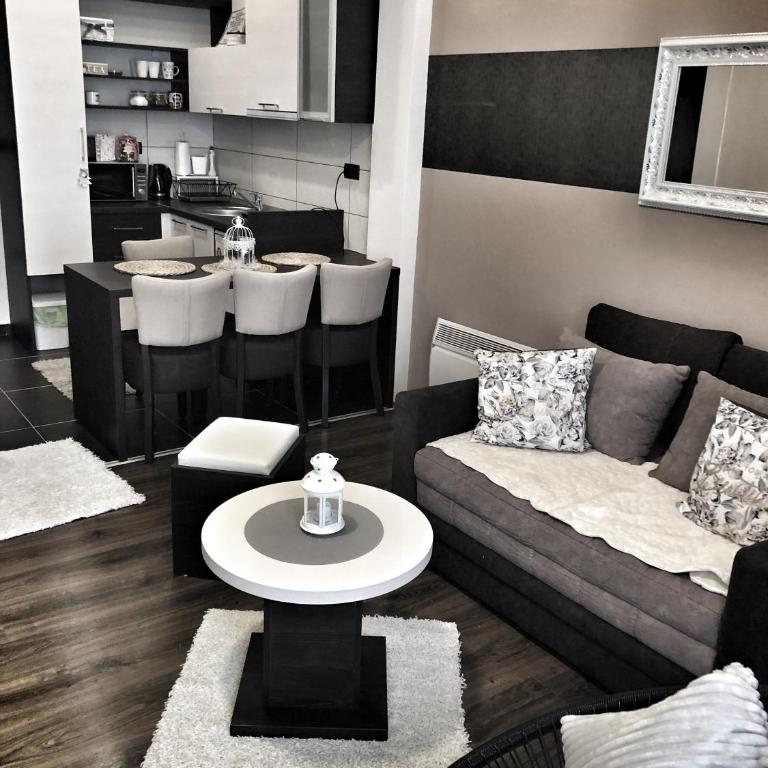 Silver Mountain Milmari - Apartment with Mountain View - 13