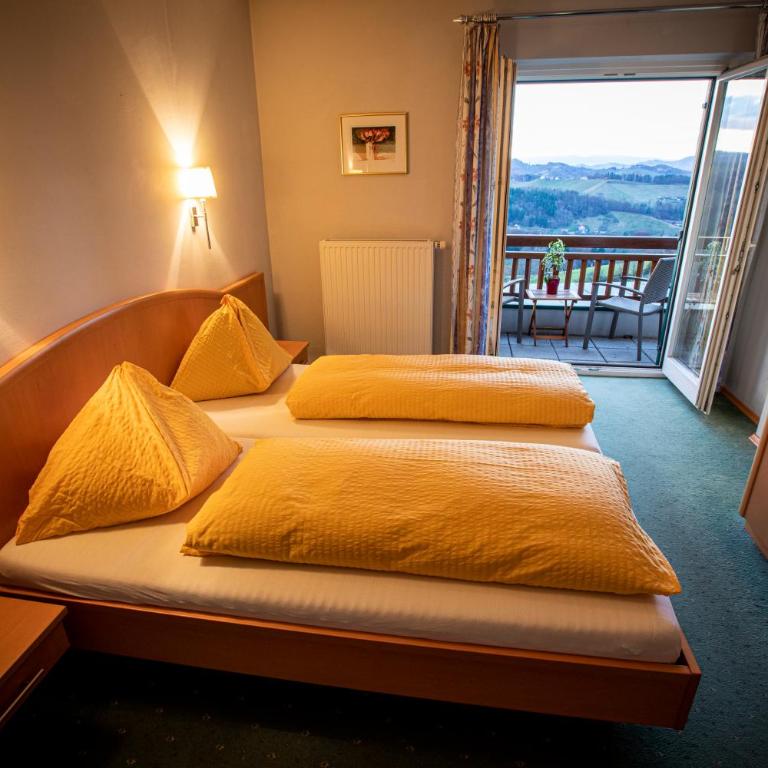 Hotel Eckbergerhof - Doppelzimmer mit Balkon - 2