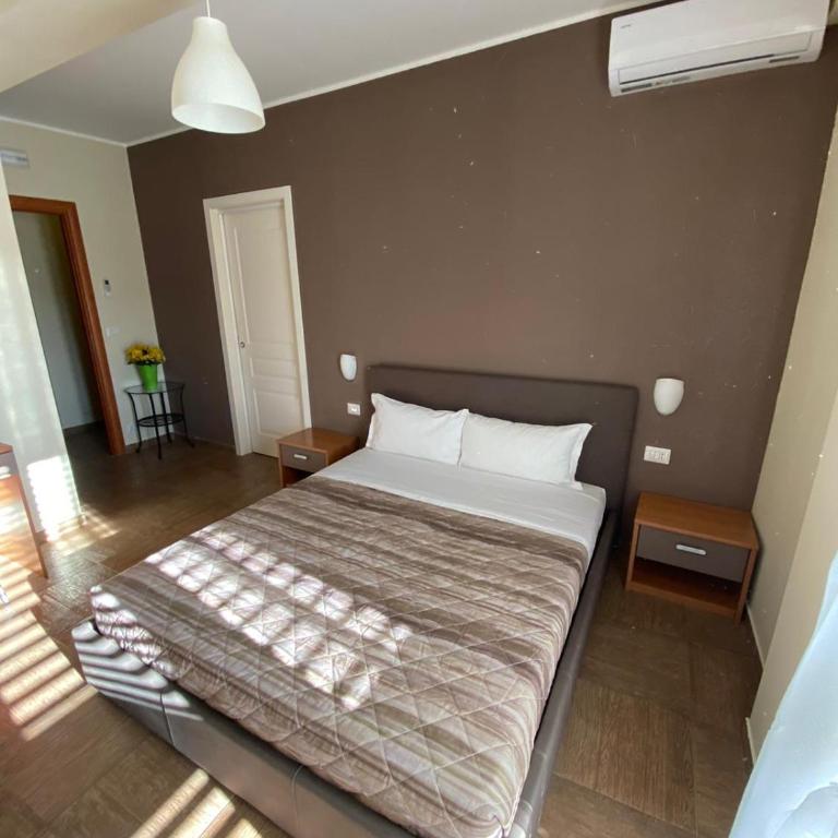 Nick & Santo's Holiday Homes - Appartamento con 4 Camere da Letto e Balcone - 26