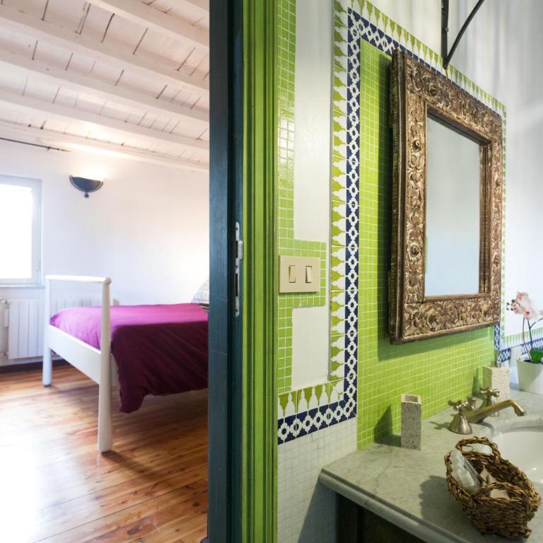 Large terrace apartment near Politeama - Apartment - 8