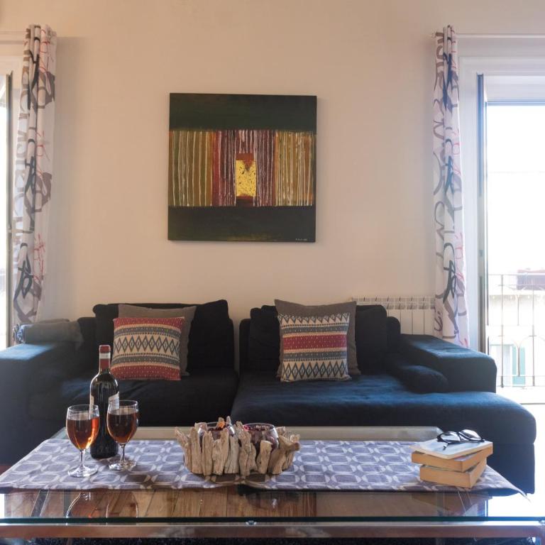 Large terrace apartment near Politeama - Apartment - 21