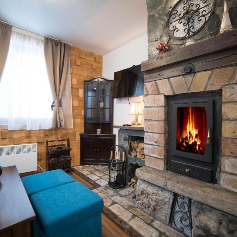 Drugarska prica-Lana - Double Room with Private Bathroom - 9