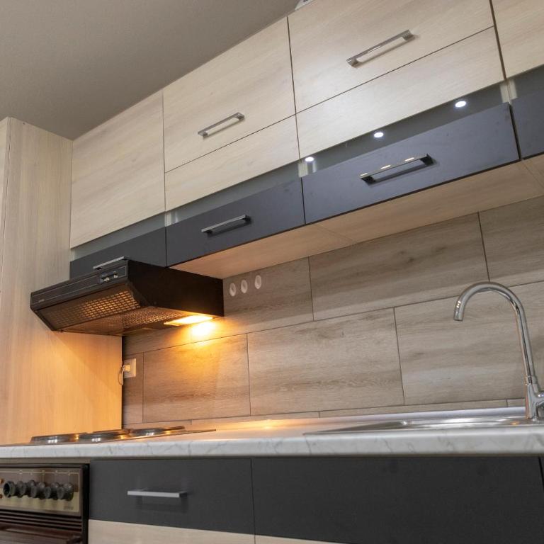 Apartments Aqua Resa - Three-Bedroom Apartment - 17
