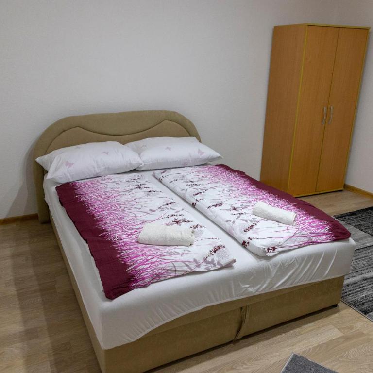 Apartments Aqua Resa - Three-Bedroom Apartment - 24