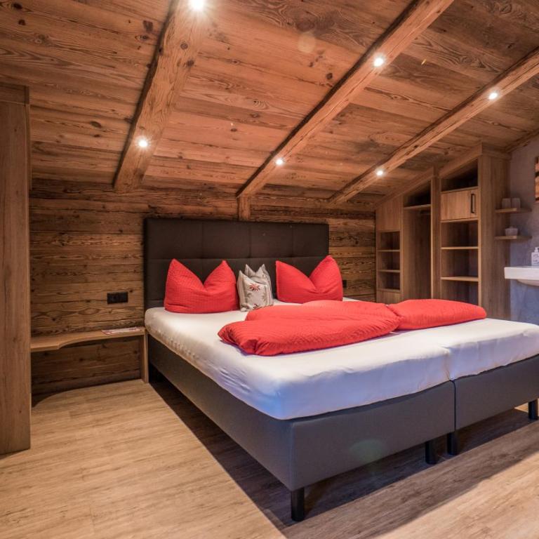 Apart Tyrol - Superior Two-Bedroom Apartment with Balcony - 8