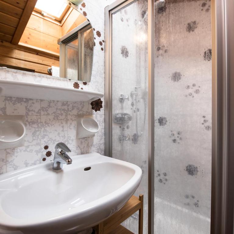 Residence Sisi - Appartamento Mansardato con 2 Camere da Letto - 8