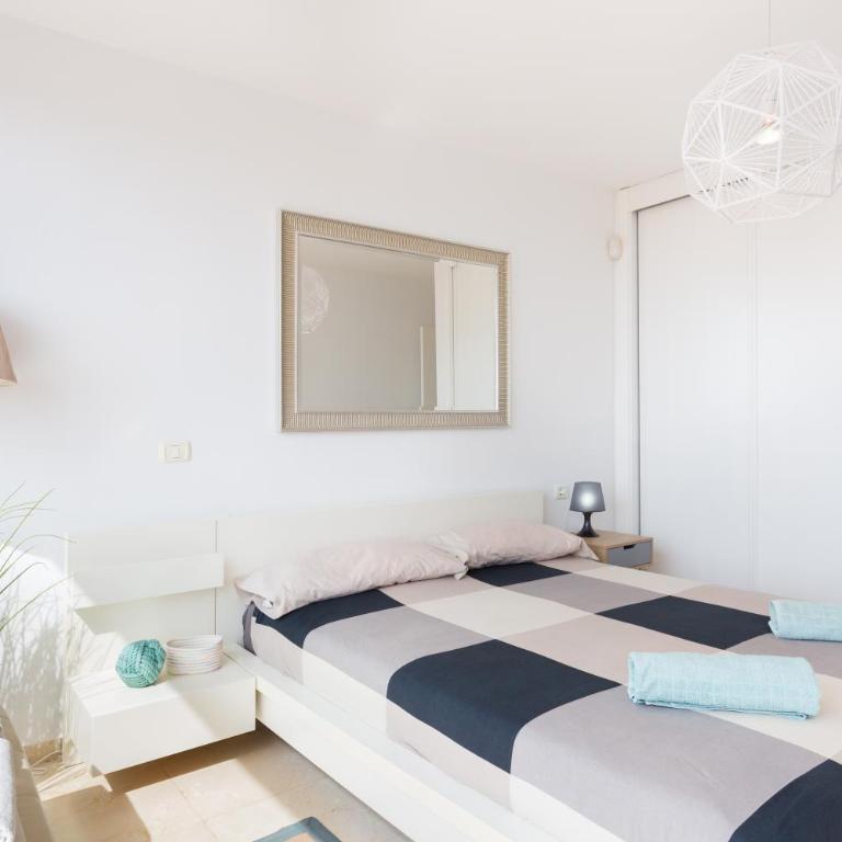 Modern House With Private Swimming Pool - Casa de 3 dormitorios - 9